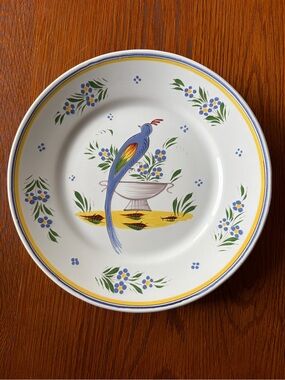 Vintage Henriot Quimper Jardin d’ete (Blue Bird) plate 7”